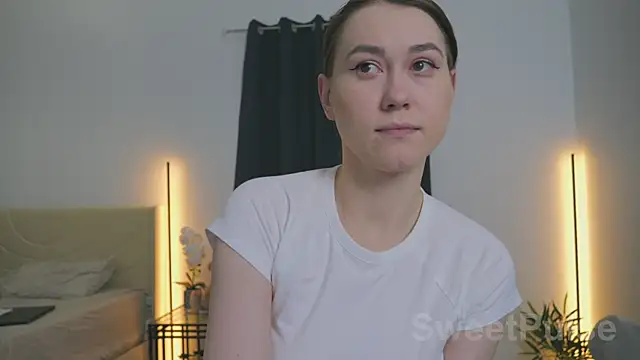 Snapshot of SweetPulse chatting on November 2025 11:48:02 PM SweetPulse online show from November 2025 11:48:02 PM