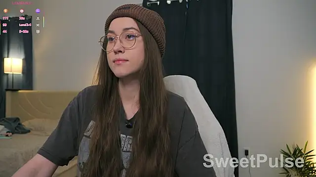 SweetPulse online show from February 2026 09:23:01 PM