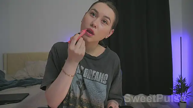 Snapshot of SweetPulse chatting on November 2025 08:56:01 PM SweetPulse online show from November 2025 08:56:01 PM