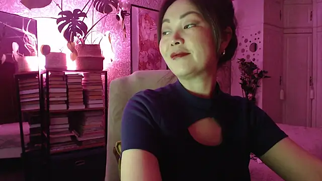 Koreanowner online show from September 2025 04:03:02 PM