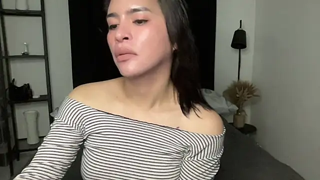 your bianca69 online show from April 2026 01:35:02 AM