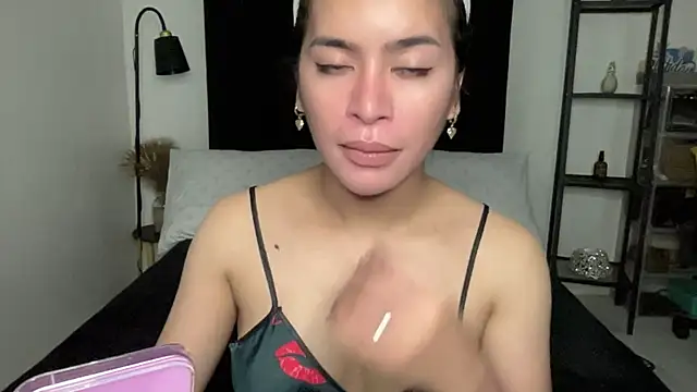 your bianca69 online show from February 2026 05:08:01 AM