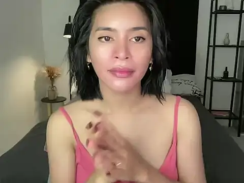 your bianca69 online show from November 2025 11:37:01 PM