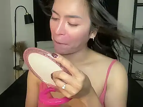 your bianca69 online show from February 2026 02:25:01 AM