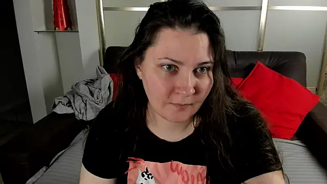 MarySwon online show from October 2025 05:03:02 PM