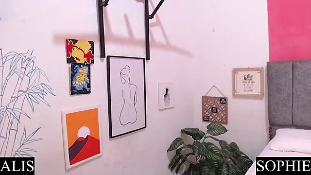 Sophie And Alis online show from January 2025 10:27:01 AM