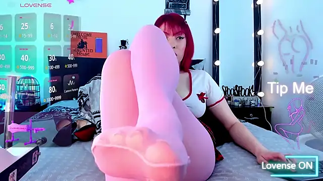 Natashayuu online show from July 2026 09:56:02 PM