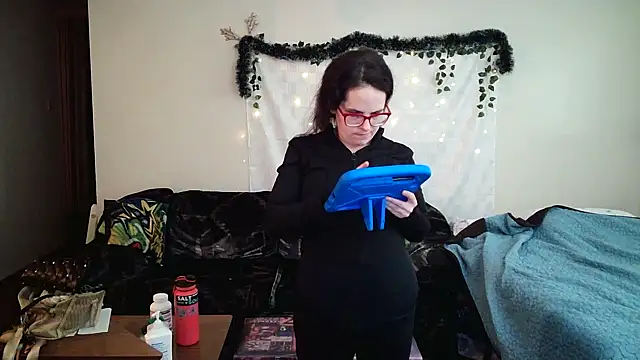 JessaBella online show from November 2025 04:40:01 PM