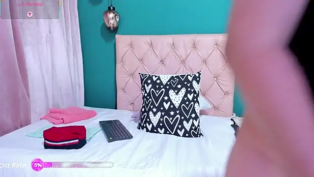 Tinna Flirt online show from November 2025 04:55:01 AM