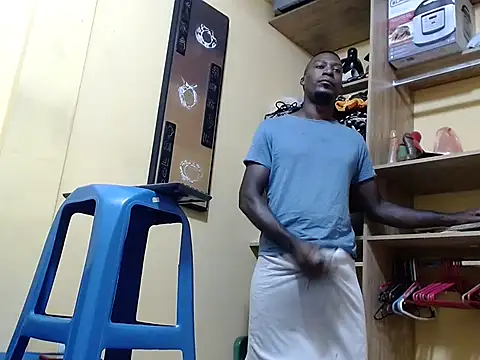 kurtbigcock online show from February 2026 06:20:01 PM