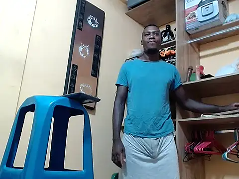 kurtbigcock online show from February 2026 06:49:02 PM