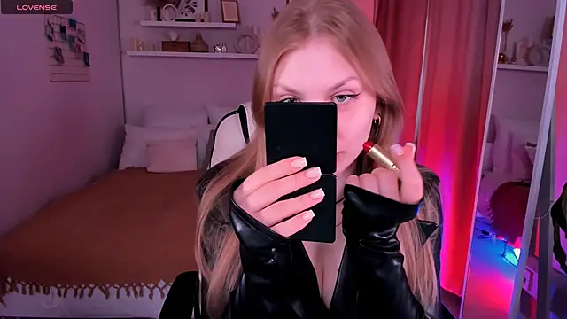 DakotaMabs online show from April 2026 11:29:02 AM