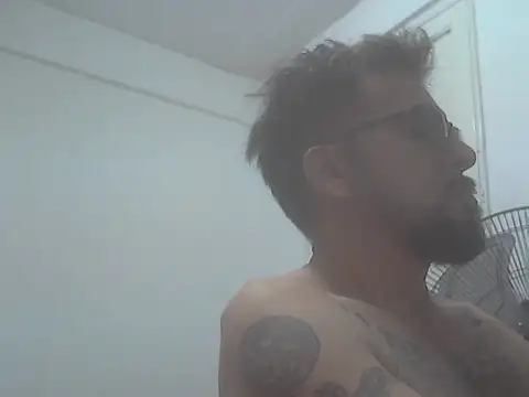 Snapshot of el_principe_hot chatting on November 2025 03:10:02 AM el principe hot online show from November 2025 03:10:02 AM