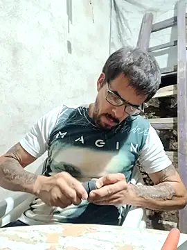 Snapshot of el_principe_hot chatting on March 2025 04:47:02 AM el principe hot online show from March 2025 04:47:02 AM