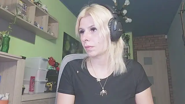 karmija online show from September 2025 09:41:02 PM