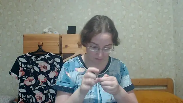 Snapshot of Smart_Rose chatting on April 2026 04:08:01 PM Smart Rose online show from April 2026 04:08:01 PM