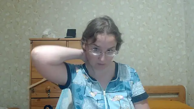Snapshot of Smart_Rose chatting on May 2026 06:49:01 PM Smart Rose online show from May 2026 06:49:01 PM