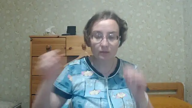 Snapshot of Smart_Rose chatting on June 2026 06:29:01 PM Smart Rose online show from June 2026 06:29:01 PM