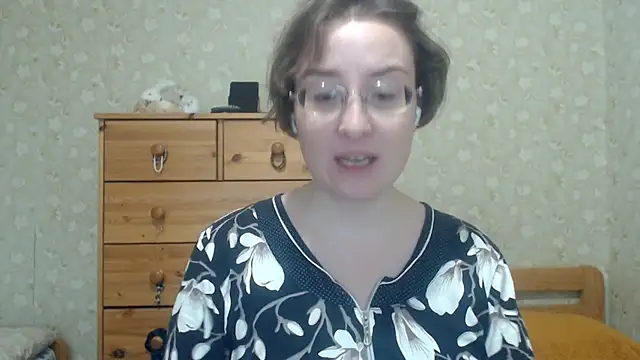 Smart Rose online show from April 2026 03:50:02 PM