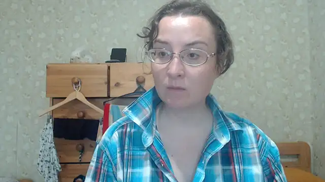 Snapshot of Smart_Rose chatting on May 2026 04:15:02 PM Smart Rose online show from May 2026 04:15:02 PM