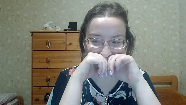 Smart Rose online show from March 2026 06:31:01 PM