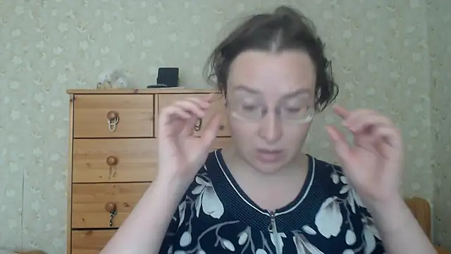 Snapshot of Smart_Rose chatting on May 2026 12:23:02 PM Smart Rose online show from May 2026 12:23:02 PM