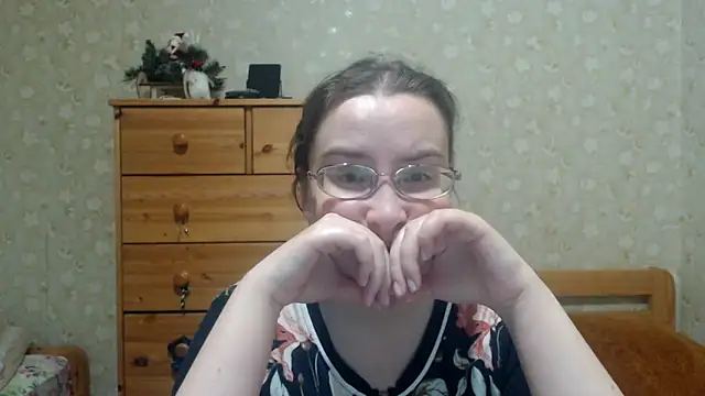 Smart Rose online show from February 2026 06:51:01 PM