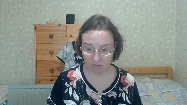 Snapshot of Smart_Rose chatting on September 2025 12:42:02 PM Smart Rose online show from September 2025 12:42:02 PM