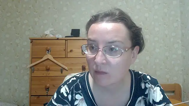 Snapshot of Smart_Rose chatting on May 2026 07:31:02 PM Smart Rose online show from May 2026 07:31:02 PM