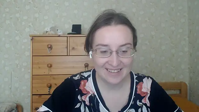 Smart Rose online show from April 2026 12:34:01 PM