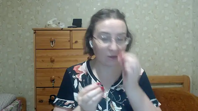 Smart Rose online show from March 2026 08:24:01 PM