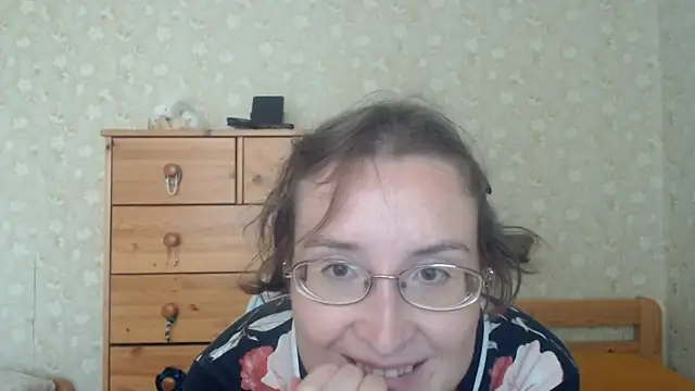 Snapshot of Smart_Rose chatting on May 2026 02:28:01 PM Smart Rose online show from May 2026 02:28:01 PM
