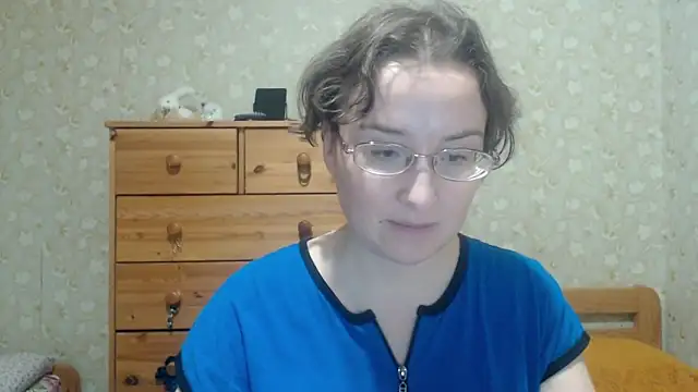 Smart Rose online show from April 2026 04:08:02 PM