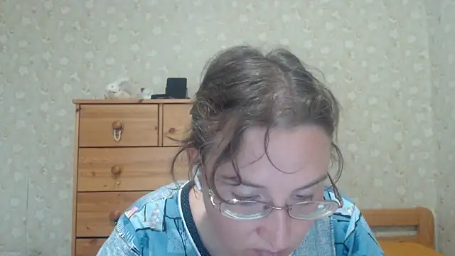 Snapshot of Smart_Rose chatting on May 2026 04:33:01 PM Smart Rose online show from May 2026 04:33:01 PM