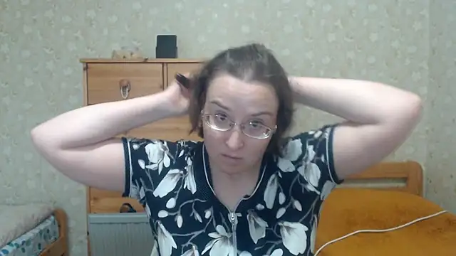 Snapshot of Smart_Rose chatting on September 2025 02:18:02 PM Smart Rose online show from September 2025 02:18:02 PM