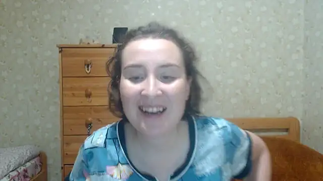 Snapshot of Smart_Rose chatting on September 2025 04:14:02 PM Smart Rose online show from September 2025 04:14:02 PM