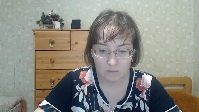 Smart Rose online show from February 2026 01:44:02 PM