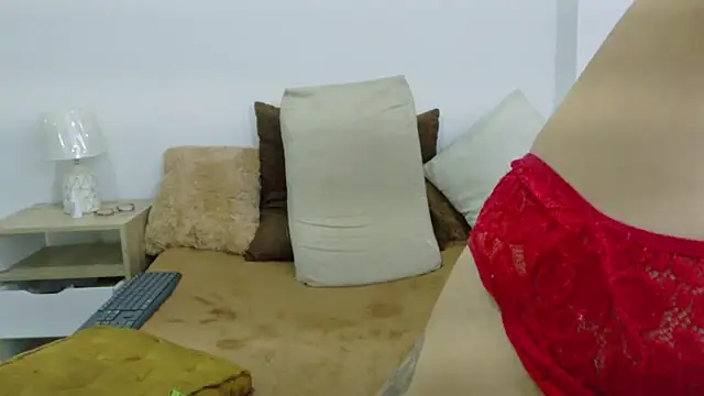 irisconde online show from March 2026 08:33:01 PM