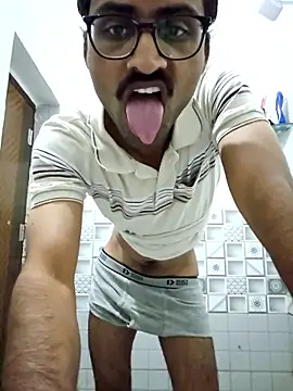 krishna8035 online show from January 2026 02:24:02 PM