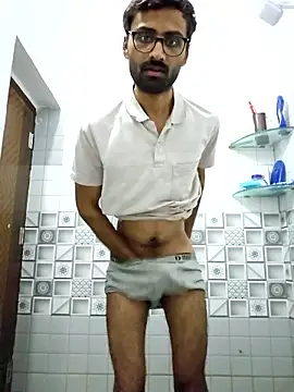 krishna8035 online show from January 2026 02:45:01 PM