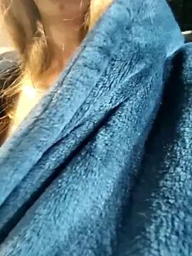 Natali UA online show from December 2025 08:17:02 AM