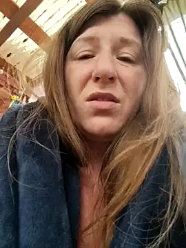 Snapshot of Natali_UA chatting on December 2025 10:21:02 AM Natali UA online show from December 2025 10:21:02 AM