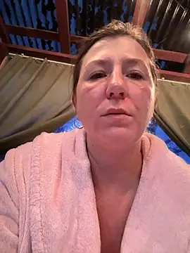 Snapshot of Natali_UA chatting on November 2025 04:37:02 AM Natali UA online show from November 2025 04:37:02 AM