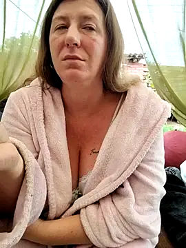 Snapshot of Natali_UA chatting on July 2026 07:18:01 AM Natali UA online show from July 2026 07:18:01 AM