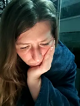 Natali UA online show from December 2025 07:59:02 PM