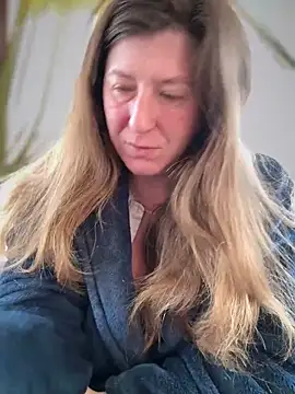 Natali UA online show from April 2026 04:51:01 AM