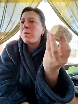 Natali UA online show from April 2026 06:42:01 AM