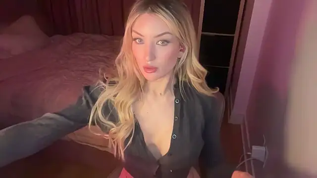 Snapshot of Verostar69 chatting on February 2026 07:33:01 PM Verostar69 online show from February 2026 07:33:01 PM