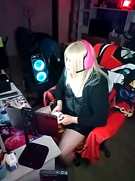 JulietteMaitresse online show from March 2026 04:27:02 AM