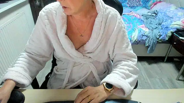 Snapshot of minoesje37 chatting on October 2025 07:37:01 PM minoesje37 online show from October 2025 07:37:01 PM